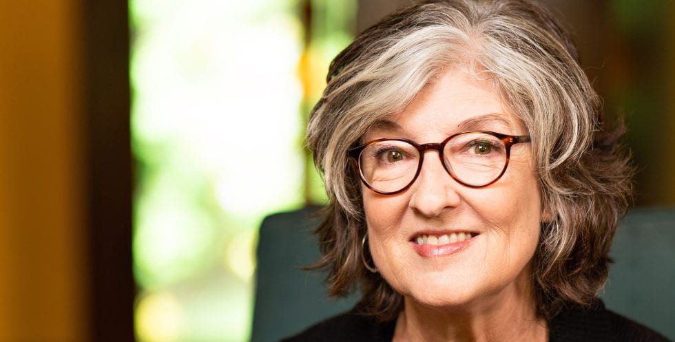 photo of barbara kingsolver